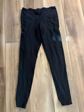 Athleta Black medium-Rise Performance Leggings